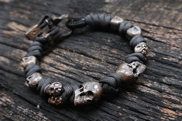 💥49% OFF🏴☠💀The Skull Army Paracord Bracelet📿