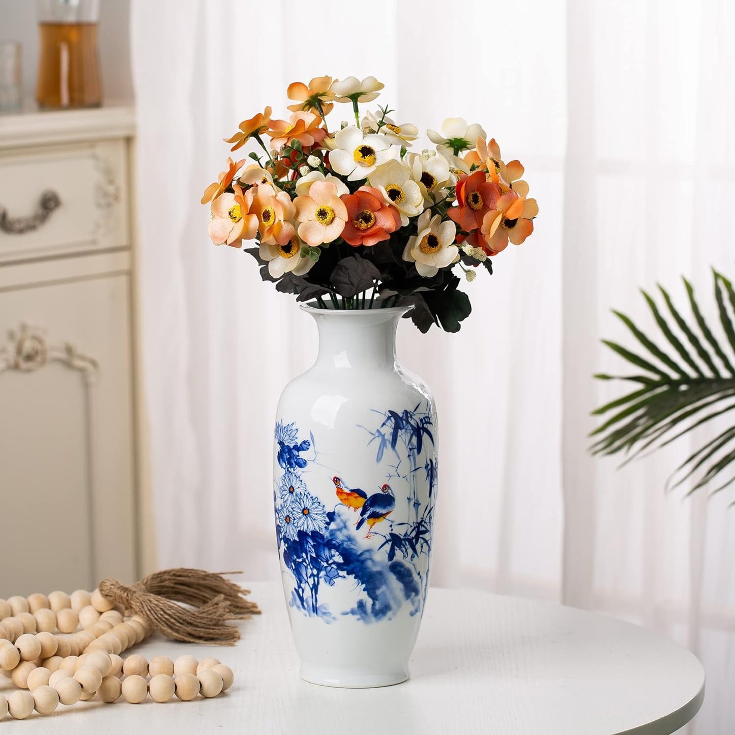 White Porcelain Vase Chinoiserie for Flowers Ceramic Boho Modern Small Shelf Decor Accents Living Room Jingdezhen Rustic Table Fireplace Farmhouse Objects Long Egg Shell Jar Gifts