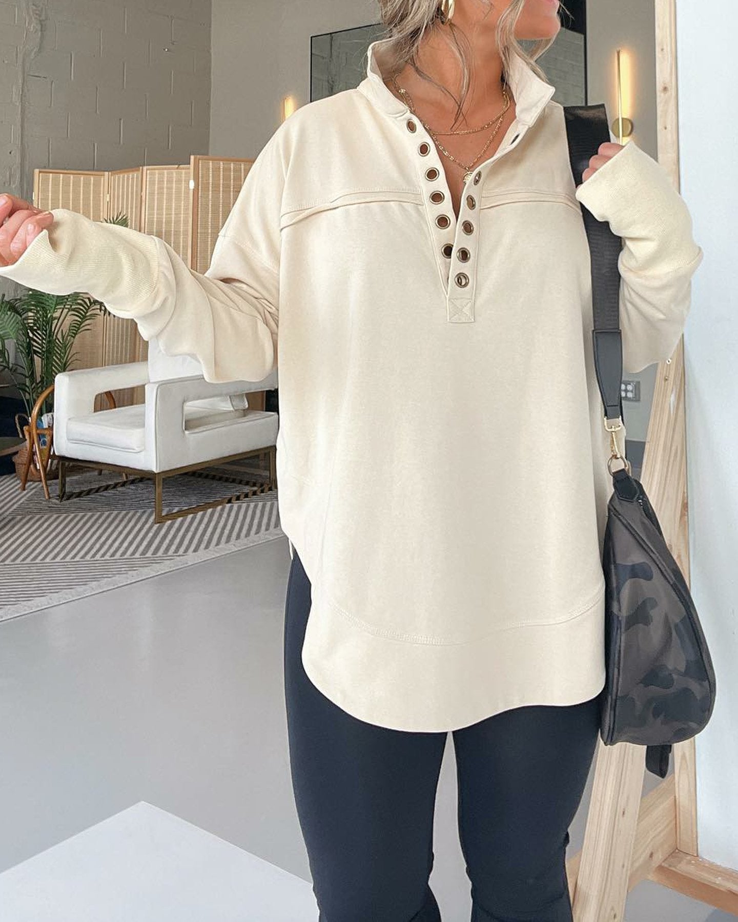 HALF NECK THUMBHOLE CUFF PULLOVER SWEATSHIRT