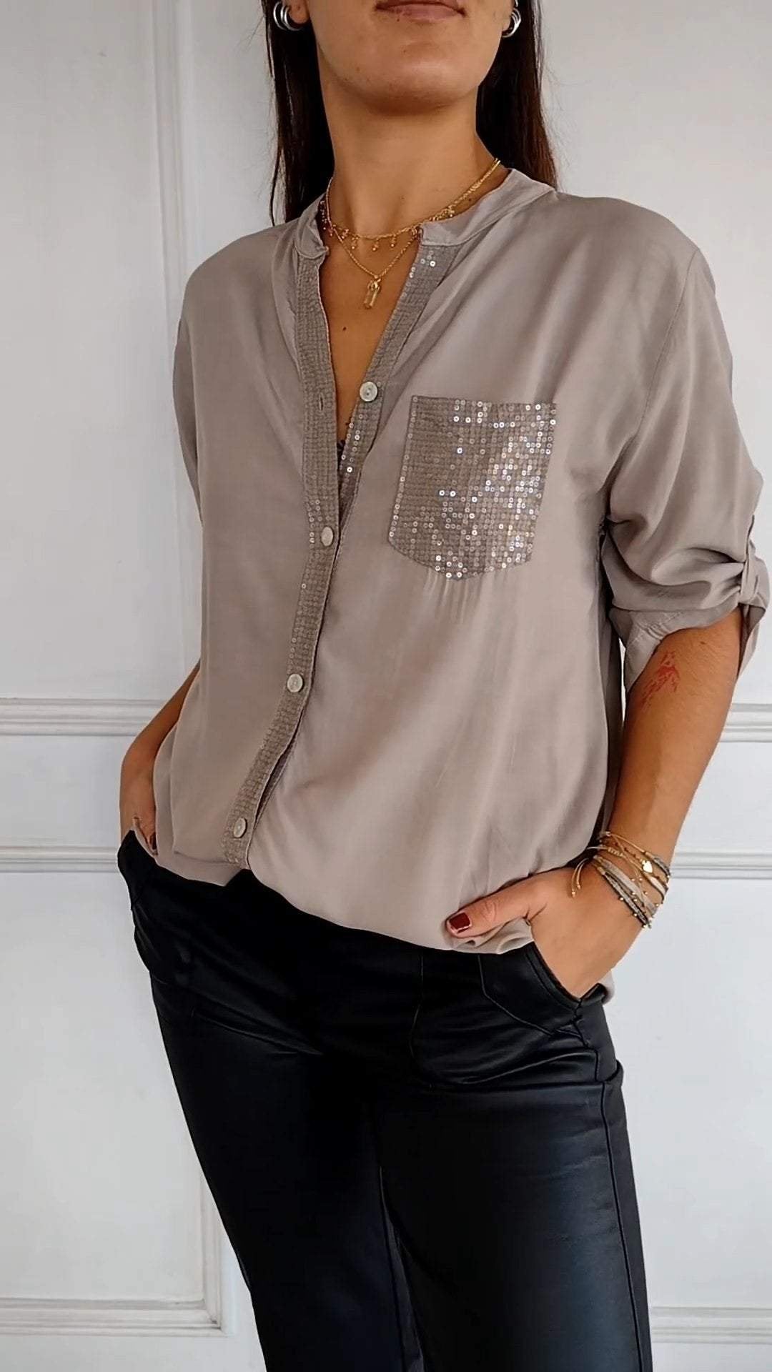 Polyester V-neck Sequin Mid-sleeve Casual Top