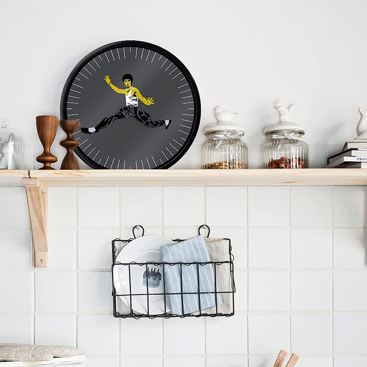 Kung Fu Wall Clock Bruce Lee Home Decoration Personality Creative Round Clock