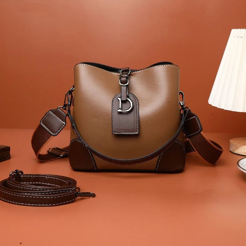 ✨This Week's Special Price $32.99💥💗Genuine Leather Niche Women's Shoulder Bag👜